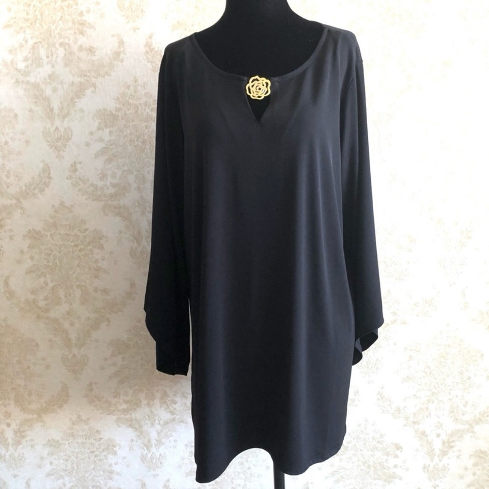 Elegant Black Women's tunic
